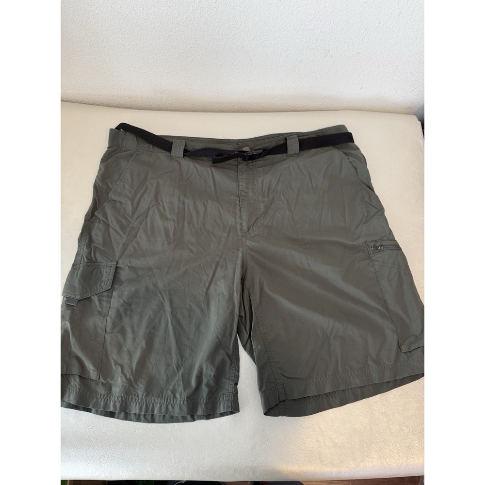 Columbia Shorts Men 40x10 Omni-Shade UPF 50 Utility Zip Pocket Outdoor EUC